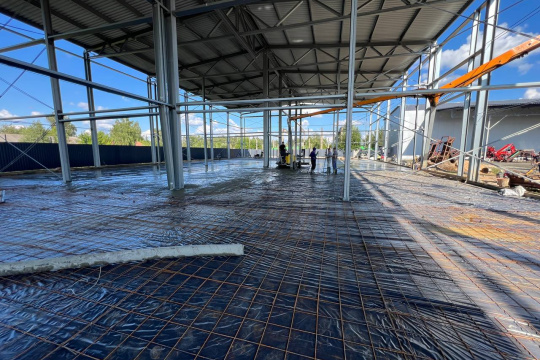 Фермеркое хозяйство, Солигорский р-н. Этап 2 производства промышленного пола