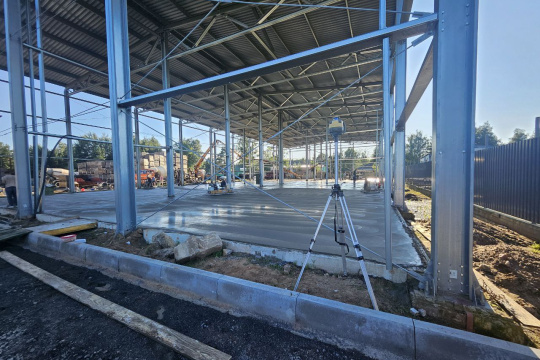 Фермеркое хозяйство, Солигорский р-н. Этап 3 производства промышленного пола